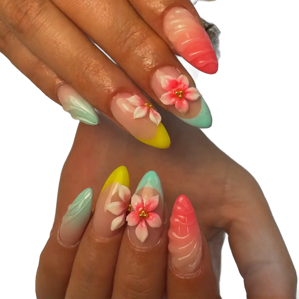 Manos con uñas almendra pastel y flores de hibisco en relieve pintadas a mano